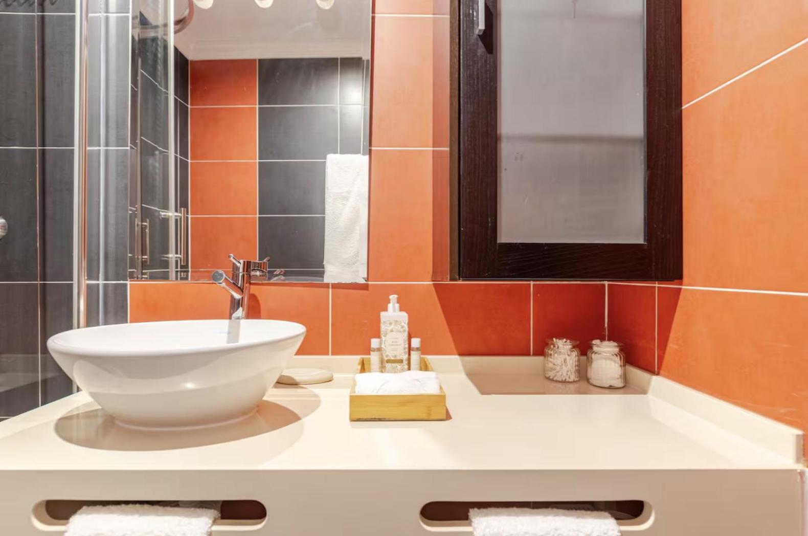 Pateo Santo Estevao-self Catering Appartement Lissabon